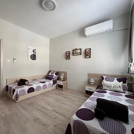 за гости кари * 스타라 자고라